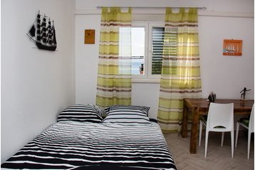 Kroatien Privát Jesenice, Exterieur